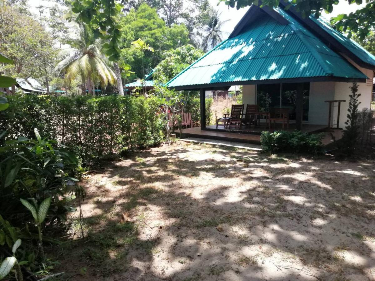 Koh Jum Delight Beach Exterior foto